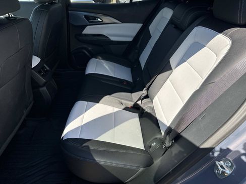 Used 2026 Chevrolet Equinox EV LT FWD image 11