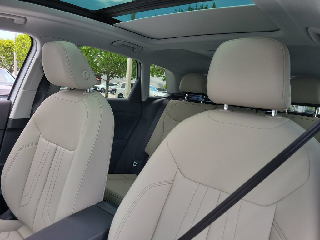 New 2026 Audi Q3 quattro 2.0T AWD/4WD image 17