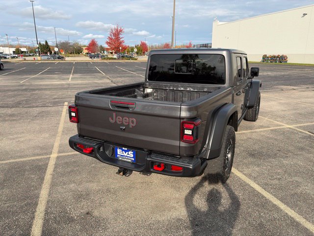 Used 2025 Jeep Gladiator Rubicon w/ Convenience Group AWD/4WD image 6