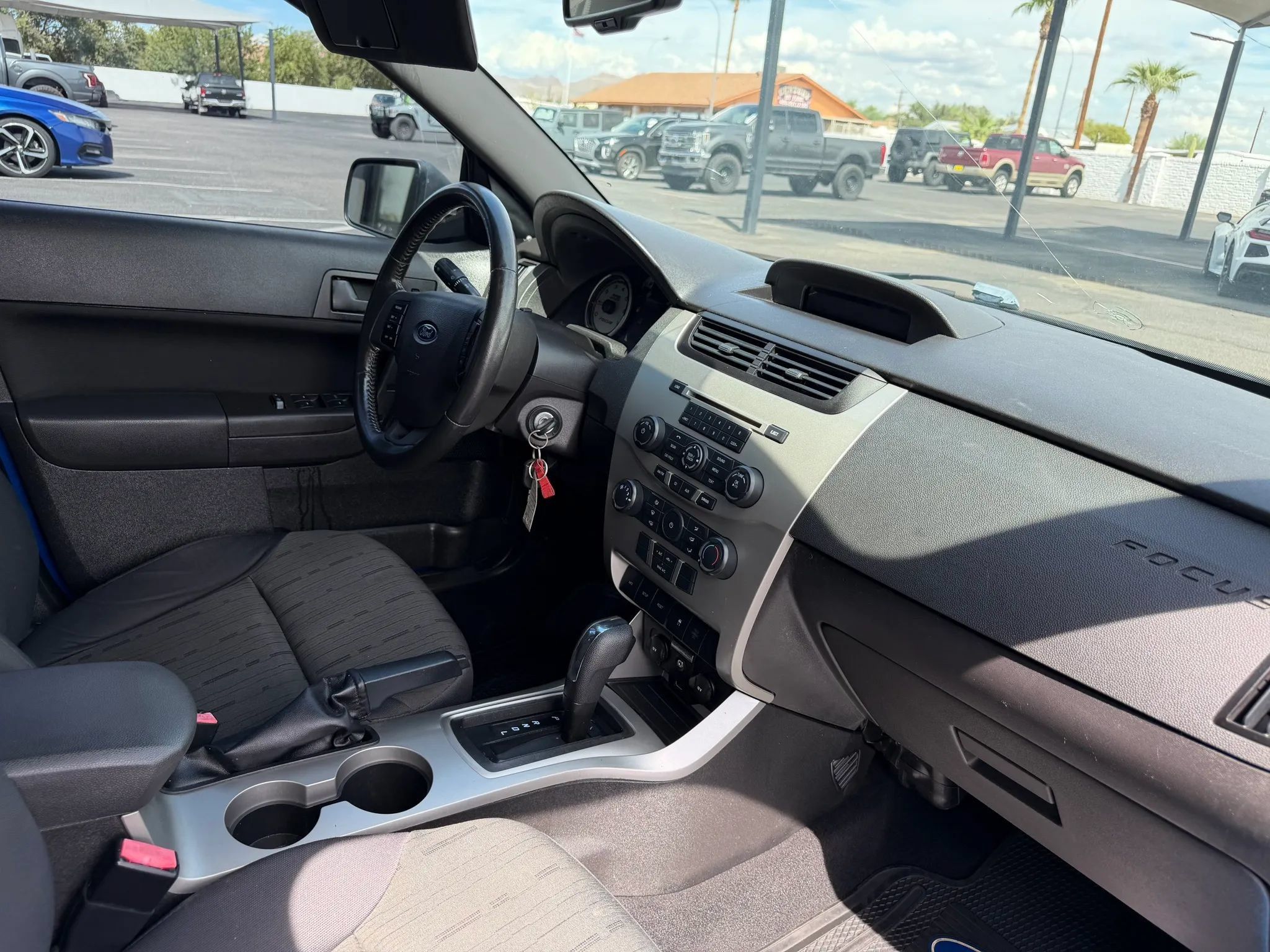 Used 2011 Ford Focus SE w/ 201A Rapid Spec Order Code FWD image 26