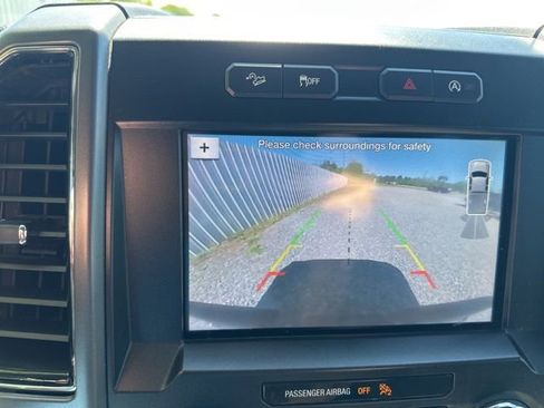 Used 2019 Ford F150 XLT w/ Equipment Group 302A Luxury AWD/4WD image 27