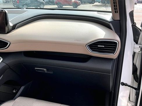 Used 2023 Hyundai Santa Fe SEL image 26