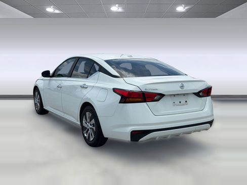 Used 2020 Nissan Altima 2.5 S FWD image 3