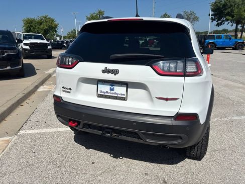Used 2021 Jeep Cherokee Trailhawk w/ Trailer Tow Group AWD/4WD image 27