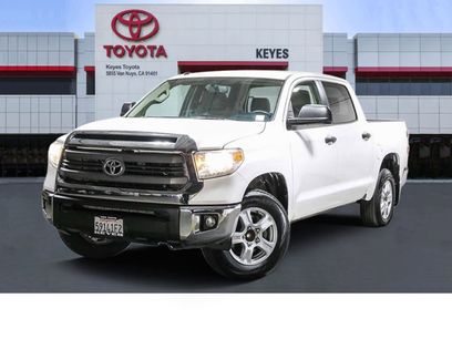 Used 2014 Toyota Tundra SR5 w/ SR5 Upgrade Package