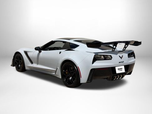 Used 2019 Chevrolet Corvette ZR1 w/ ZTK Track Performance Package RWD image 5
