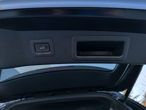 Used 2024 MAZDA CX-5 Signature image 9