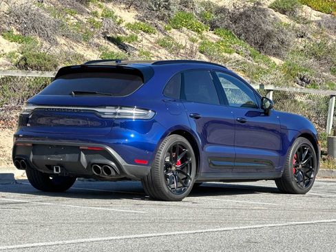 Certified 2023 Porsche Macan GTS image 7
