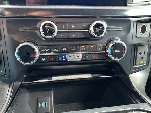 Used 2024 Ford F150 Lariat AWD/4WD image 18
