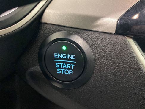 Used 2021 Ford Escape SE w/ Convenience Package AWD/4WD image 11
