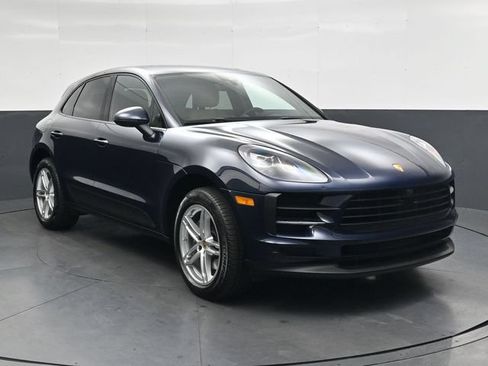 Used 2021 Porsche Macan AWD/4WD image 2