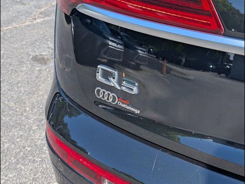 Used 2023 Audi Q5 2.0T Premium w/ Convenience Package AWD/4WD image 21