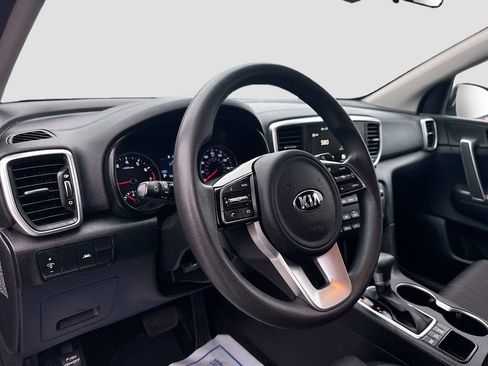 Certified 2022 Kia Sportage LX AWD/4WD image 12