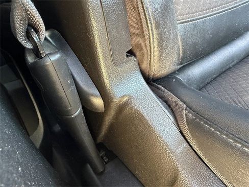 Used 2019 Buick Encore Preferred image 27