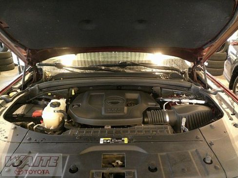 Used 2022 Jeep Grand Cherokee L Overland image 7