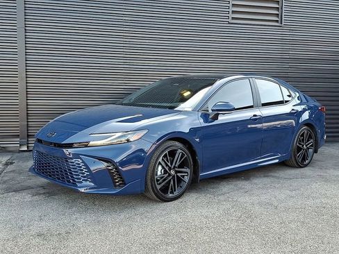 Used 2026 Toyota Camry XSE w/ Premium Plus Package image 1