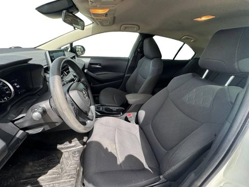 Used 2021 Toyota Corolla LE FWD image 10