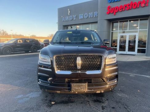 Used 2021 Lincoln Navigator Reserve w/ Equipment Group 208A image 4