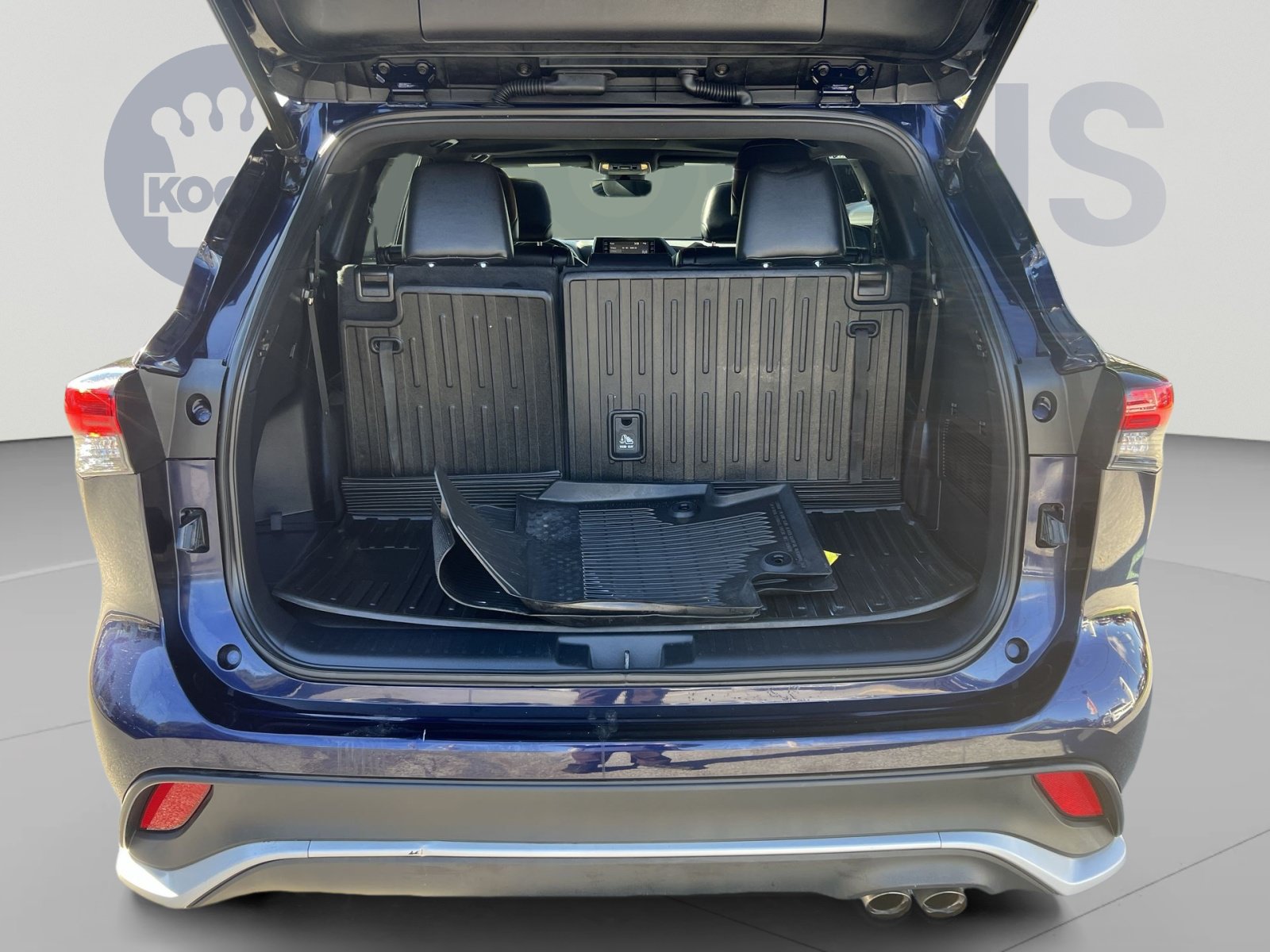 Used 2022 Toyota Highlander XSE AWD/4WD image 26