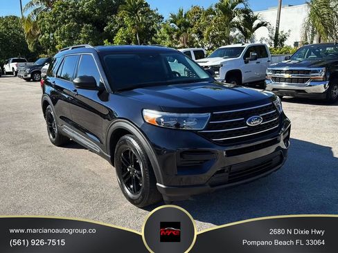 Used 2020 Ford Explorer XLT image 1