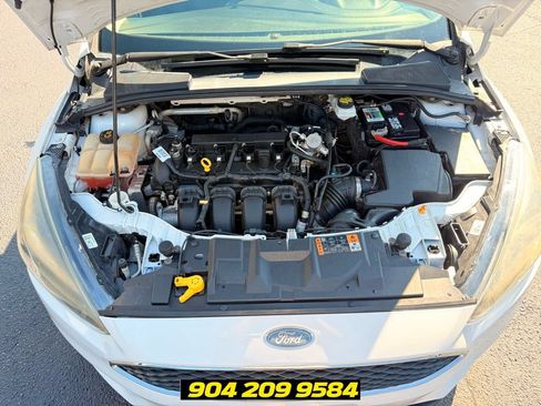 Used 2018 Ford Focus SEL FWD image 36