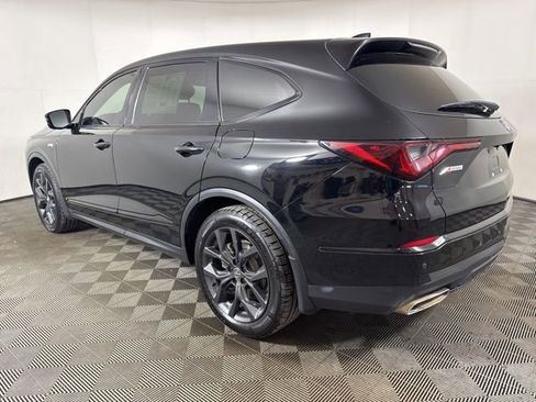 Used 2022 Acura MDX A-Spec image 6