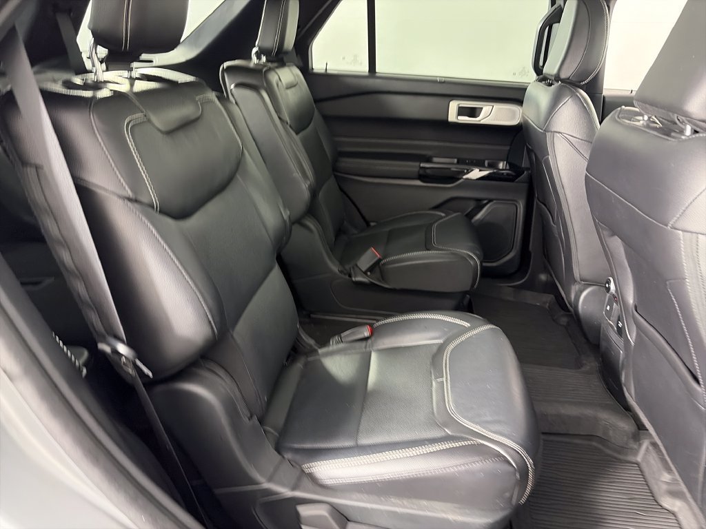 Used 2023 Ford Explorer ST w/ Equipment Group 401A AWD/4WD image 29
