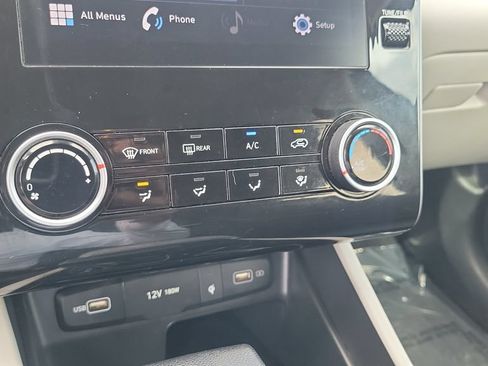 Used 2023 Hyundai Tucson SEL FWD image 16