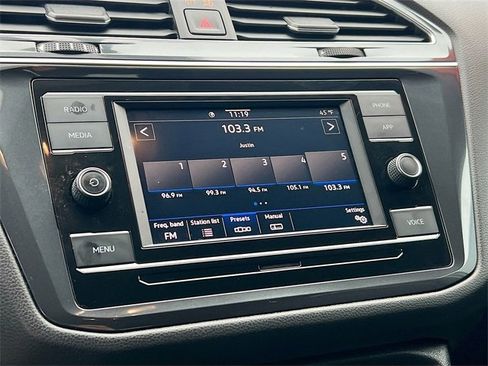 Used 2021 Volkswagen Tiguan S image 14