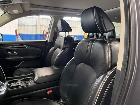 Used 2024 Honda Pilot Elite image 23
