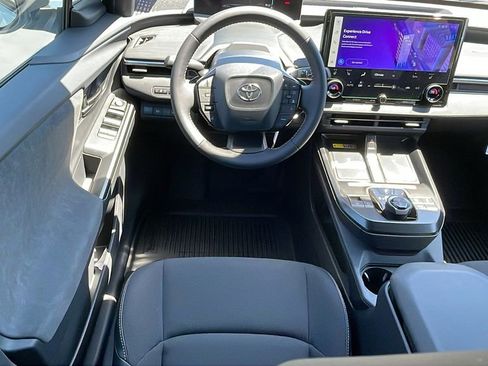 New 2026 Toyota C-HR AWD/4WD image 13