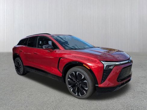 New 2025 Chevrolet Blazer EV RS image 1