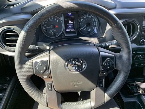 Used 2023 Toyota Tacoma TRD Sport w/ Advanced Technology Package AWD/4WD image 19