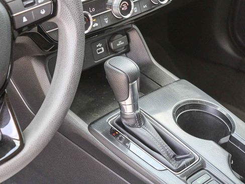 Used 2023 Honda Civic LX image 21
