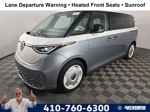 Used 2025 Volkswagen ID. Buzz 1st Edition RWD image 1