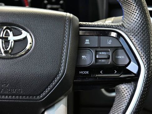 Used 2024 Toyota Tundra Platinum image 20