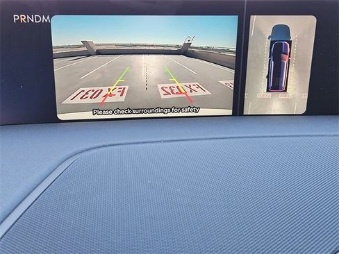 New 2025 Lincoln Navigator L Reserve w/ Jet Appearance Package image 16