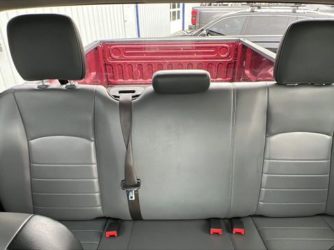 Used 2021 RAM 1500 Tradesman w/ Chrome Appearance Group image 15