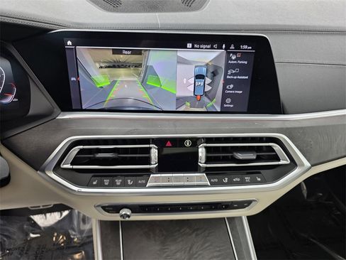 Used 2020 BMW X5 M50i w/ Premium Package image 19