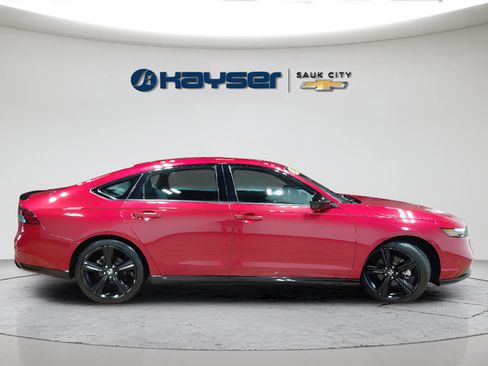 Used 2023 Honda Accord Sport image 8