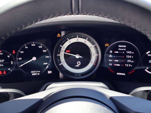 Certified 2024 Porsche 911 Carrera T RWD image 15