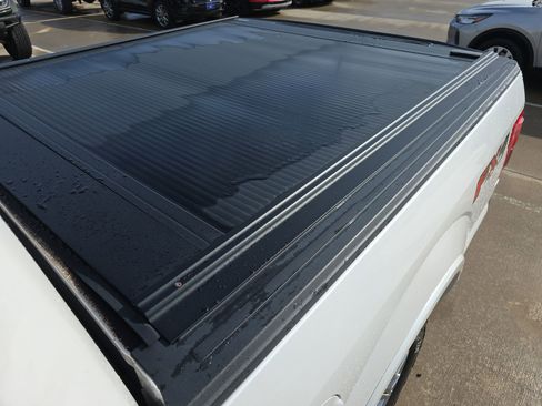 Used 2016 Ford F150 Lariat image 22