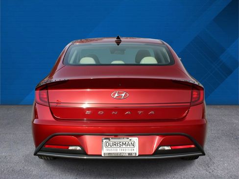 Used 2023 Hyundai Sonata SE w/ Cargo Package FWD image 7