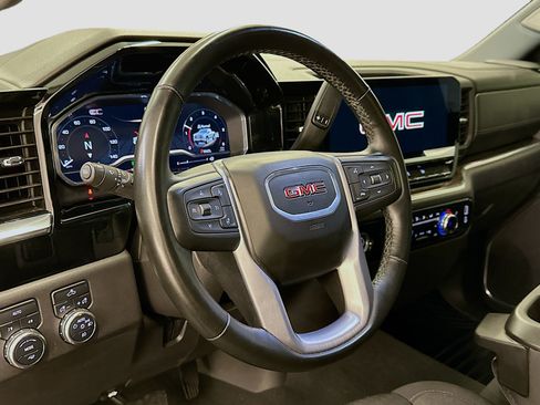 Used 2024 GMC Sierra 1500 Elevation AWD/4WD image 18