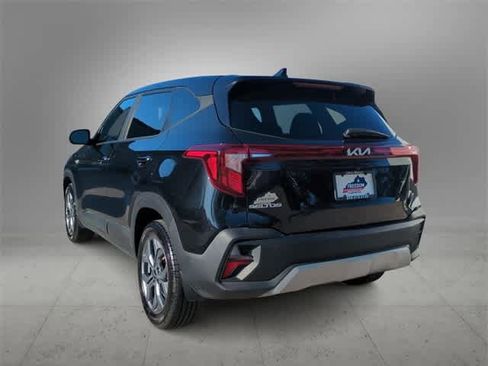 Used 2024 Kia Seltos LX image 6