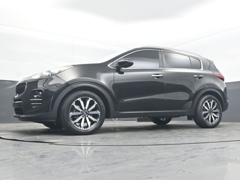 Used 2017 Kia Sportage EX image 24