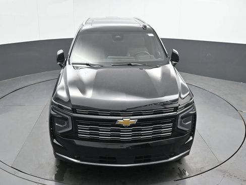Used 2025 Chevrolet Tahoe High Country AWD/4WD image 36