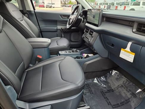 New 2026 Ford Maverick Lariat w/ Black Appearance Package AWD/4WD image 15