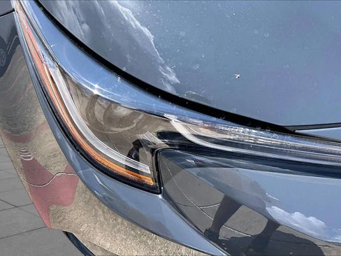 Used 2025 Toyota Corolla LE FWD image 26