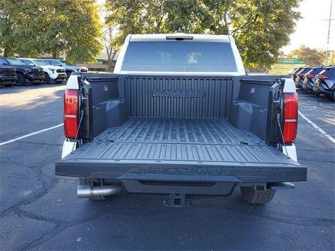 New 2025 Toyota Tacoma TRD Off-Road image 8